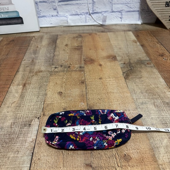 Vera Bradley Midnight Wildflowers Makeup Brush & Pencil Quilted Cosmetic Bag EUC - Picture 6 of 11